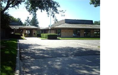 00 Gross $2,860,000 $48 / SF 1080 Montreal Ave 31 1080 Montreal Ave Saint Paul, MN 55116-2311