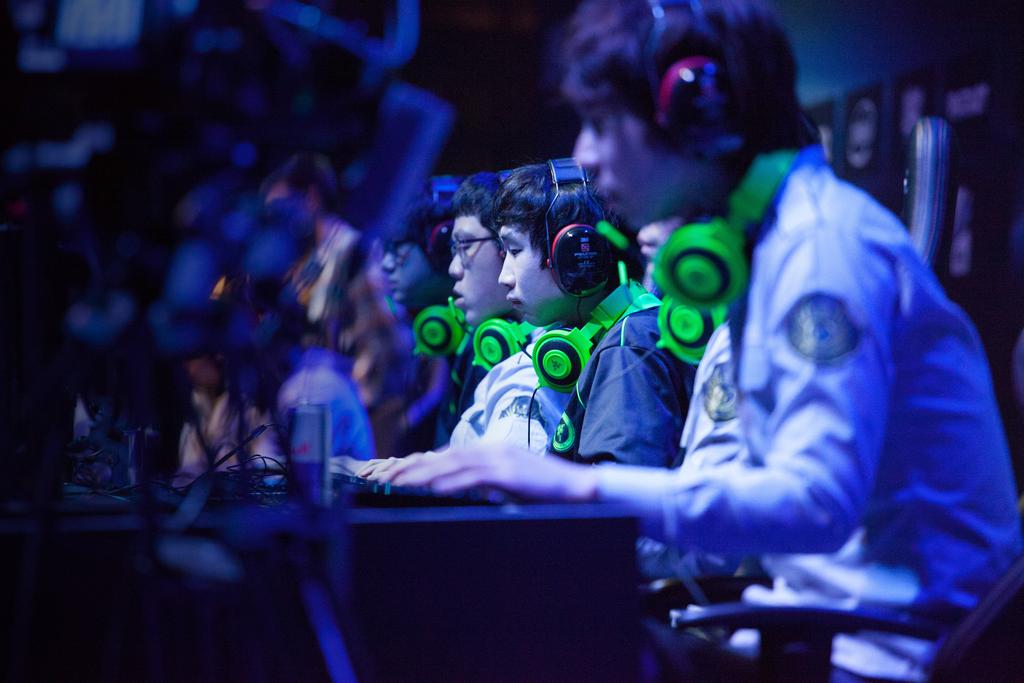 Esports Gaming: Competing, Leveling Up & Winning Minds &