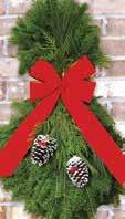 2 The Classic Wreath ENHANCE THE MAGIC OF CHRISTMAS CLASSIC CHRISTMAS WREATH This popular wreath