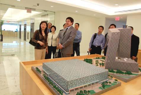 President Ning Yuan toured Counselor Liu around CCA s new office, during which she held CCA in high regard that the company truly cares about its employees including providing them