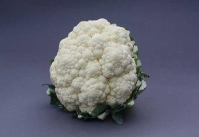 5pm diffused sunlight Note how the background is darker overall, the cast shadow is very soft and there is a lot of detail in the cauliflower.