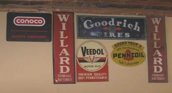 Veedol sign and the Willard
