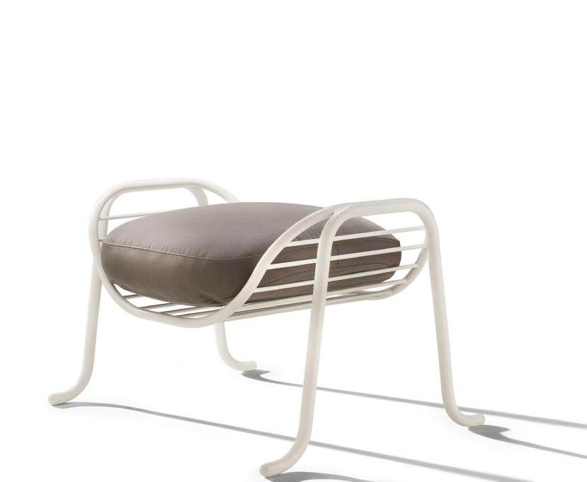 Chairs Arpa Footstool FootStool 45W 45D 97H cm Designer: Jaime Hayon Collection II 2'615.
