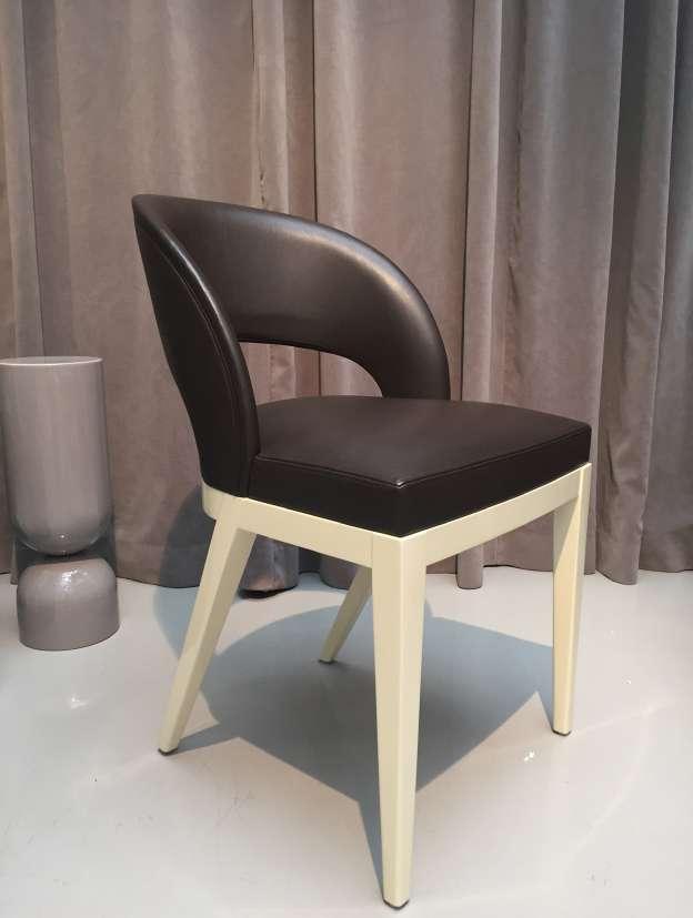 Chairs Use Me Wooden legs Chair 49W 56D 83H cm Designer: Damien Langlois-Meurinne Collection I Price 1'750.