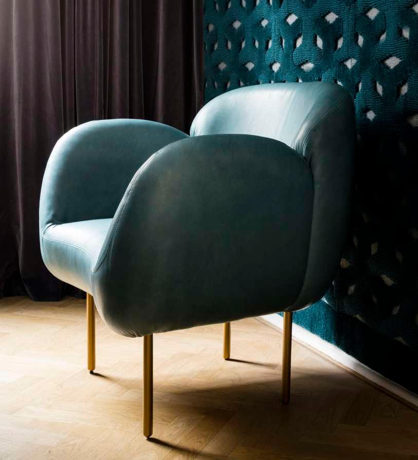 Sofas and Armchairs Stardust Armchair Armchair 95W 80D 90H cm Designer: Nika Zupanc Collection III Upholstered in Holland & Sherry Livonia East Lake leather Steel legs powder