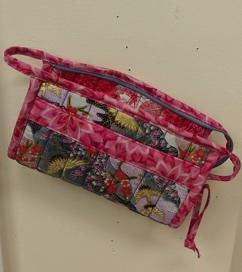 00 per session Open Wide Bag with Donna Lawrence* Tuesday, October 11 10:30am-2:00pm Quick and fun to make, these handy zippered bags in three sizes open wide for easy access to all your supplies.