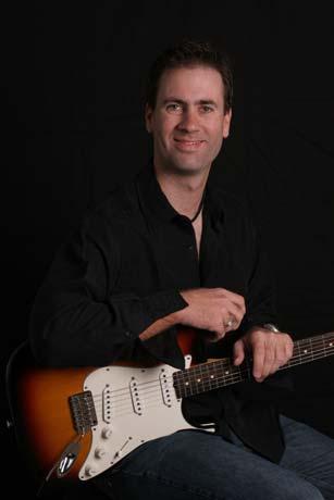 2 Blues Jam Tracks Griff Hamlin About the Author Hello, my name is Griff Hamlin. I have been a professional guitarist and guitar teacher for over 20 years.