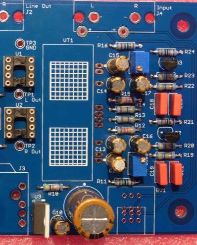 7. Install the bias adjust trim pots, transistors and voltage regulator Install the bias adjust pots (R17 & R18), three small transistors (Q1, Q2, and Q3) and a voltage regulator IC (U3).