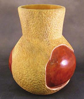 Palm Beach County Woodturners Collaboration Projects Grapefruit Vase Wayne Veit, Carl Schneider Wood, Dye Steve Hlasnicek, Dan Lague Tools, Tips and Techniques: Chucking How to chuck a natural edge