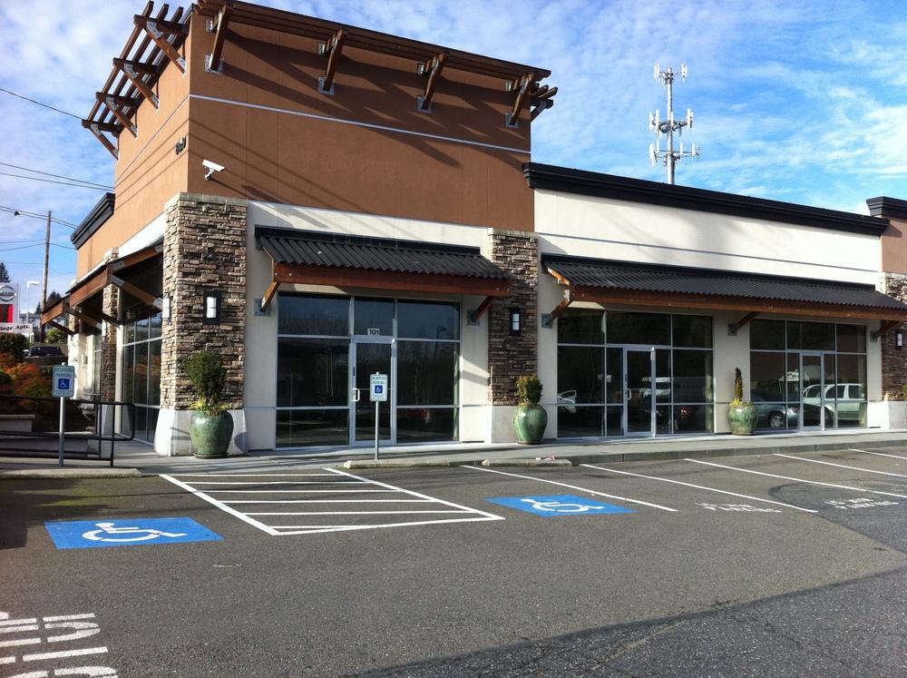 with neighboring restaurant Convenient access just minutes to both I-5 and Hwy 99 Presented