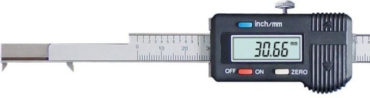 like a micrometer, accords with the Abbe's principle. It is the combination of calipers and micrometers. However it does not operate as a micrometers.