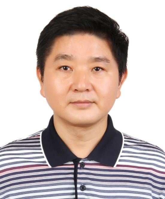186 J. Li et al : Research on Mine Tunnel Positioning Technology... Jingzhao Li received his M.A. degree from China University of Mine and Technology in 1992, and PhD.