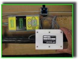 7 NADIR OPERATION " CABLE PRE-IDENTIFICATION " function : There are two options : The remote Transducer is placed on the cable Or just the Receiver, using the internal Transducer.