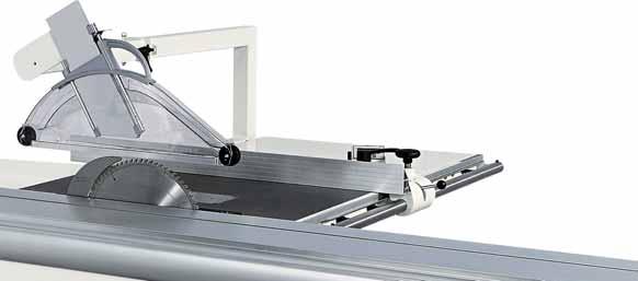 Recommended for mitre cuts on small work pieces. additional table on the sliding carriage For the support of large dimensioned panels.