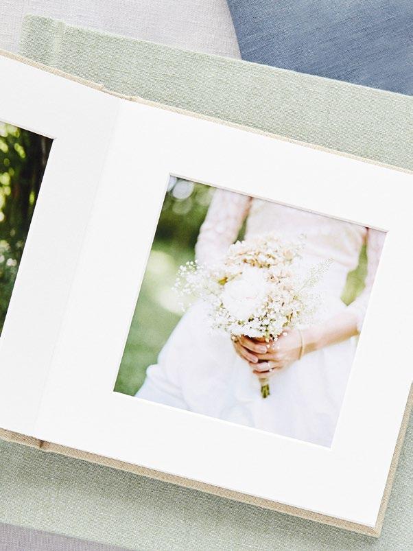 SPRING MATTED FOLIO ALBUM Matted Folio Albums are handcrafted with