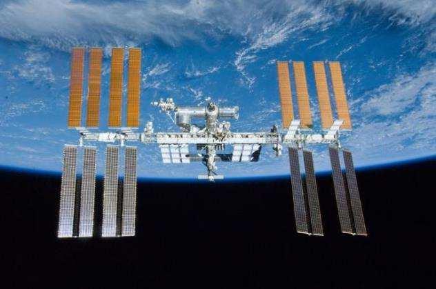 LEO EXPLOITATION: ISS AND POST-ISS Commercial LEO Station Axiom