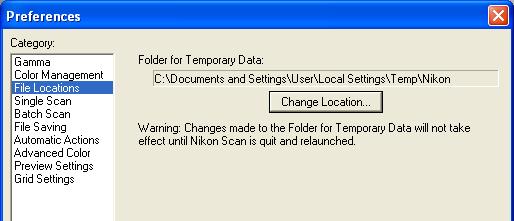 File Locations/Scratch Disks The File Locations (Windows) or Scratch Disks (Macintosh) category is used to choose the folder or volume (disk) that will be used for tem po rary stor age, or vir tu al