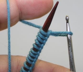 5 and catch the yarn with the crochet hook behind the knitting needle.