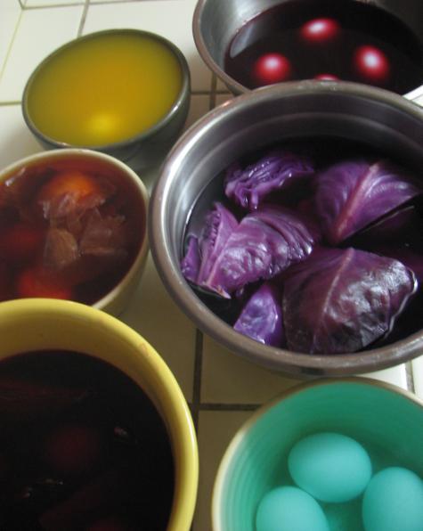 **If you are working with young children, an option is for the adult to prepare the boiled eggs and the dyes the night before dyeing.