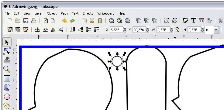 7. Verifying the space between the tools 7.1. Draw a circle with the ''CIRCLE'' function. Click on the circle using the ''SELECT AND TRANSFORM'' arrow.