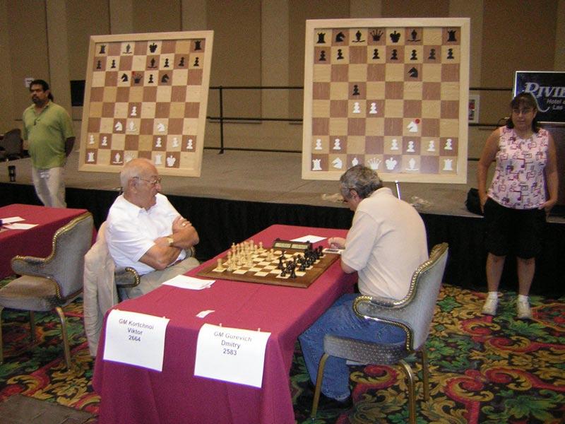 Illinois Chess Bulletin Korchnoi Page 30. (2) Korchnoi,V - Gurevich,D [A31] National Open Las Vegas 2007, 1.d4 Nf6 2.c4 c5 3.