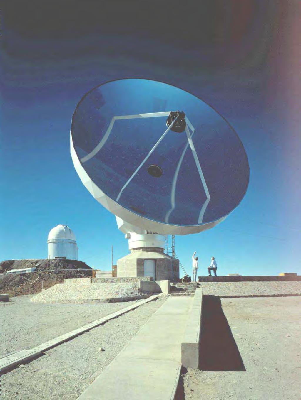Radio astronomy Radioastronomy SEST - the Swedish-ESO Submillimetre Telescope in La Silla (Chile).