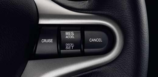 1. CRUISE CONTROL (Control automat al vitezei de croazierã) Butoanele cruise control sunt montate pe volan.