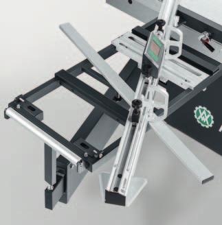 ALTENDORF WA 80 11 Crosscut-mitre fence: This patented Altendorf fence, with integral length compensation, can make both square cuts and mitre cuts.