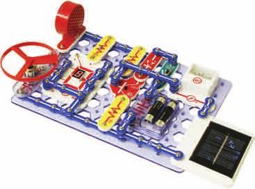 Snap Circuits Extreme Model SC-750 Build Over 750 Projects Including: Strobe light Electromagnetism Transistor AM radio Rechargeable battery Solar batteries Mega pulser and flasher Paperclip