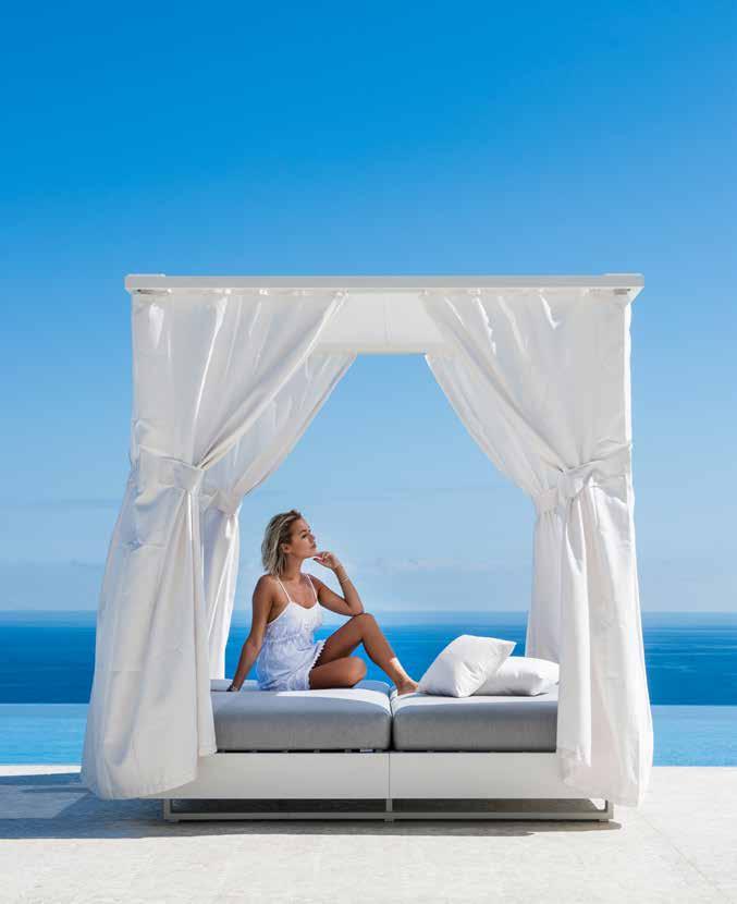 BARI daybed alu white mat BARI lounge alu white mat DESIGNER OF EXCEPTIONAL OUTDOOR FURNITURE Over the last few years, indoor-outdoor boundaries have become completely blurred.
