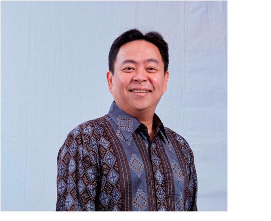 Name Citizenship : Johannes Husin : 43 years old : Indonesian 1995 : Bachelor of Science in Economic University of Iowa, USA 1996 : Master of Business Administration University of Rhode Island, USA