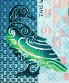 COLOUR CHANGING BIRD / FERN Tilt the banknote and a bright, shining bar will move within the bird silhouette on the front of the banknote.