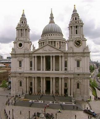 Baroque architecture emerged in England after the Great Fire of London in 1666.