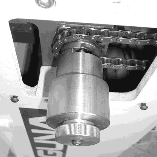screw as shown. Gears engaged with spindle gear Note.