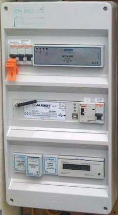 The Augier-Box also transfers commands: changement of voltage thresholds, on/off, Site installation in cabinets There are 3 kinds of installation, on