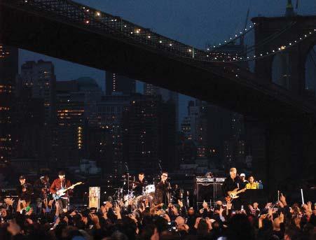 Bänd esinemas New Yorgis Brooklyni