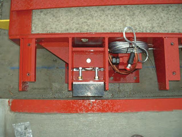 Prior to installing the weighbridge module onto the dummy load cell stands ensure that safety supports such as wood blocking is placed under the weighbridge module being lifted.