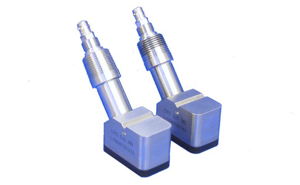 175 mm) 1/4-20 nuts for adjusting the transducers alignment during installation Clamp-On Avoids Plugged Impulse Lines GE offers clamp-on transducers for a wide variety of installations.