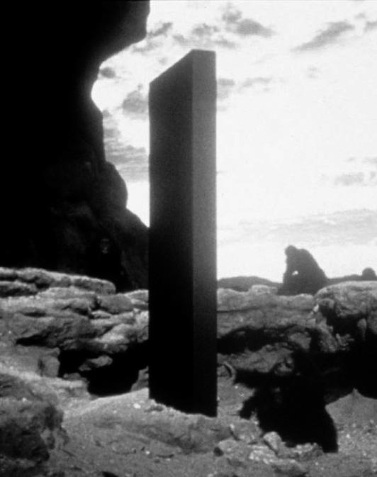 (b) Tom found that a cuboid, measuring 1 unit by 4 units by 9 units appeared in the film 2001 A Space Odyssey.