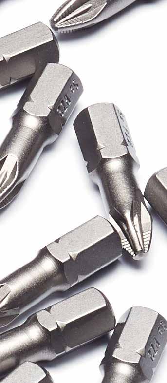 PUNK / 17 Holesaws, Arbors & Pilot Drill MADE FROM HIGH GRADE M42 STEEL with 8% Cobalt Content Variable Tooth Pitch Long Life Resilience Universal Arbor Fitting PERFECT for Steel, Stainless Steel,