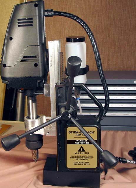 Magnetic Base Drill Machines Portable Magnetic Base Drills - Spira-Broach SPIRA-BROACH MAG-BASED DRILLS MBD 5500 The Spira-Broach MBD 5500 is an extremely light, yet powerful magnetic drill featuring