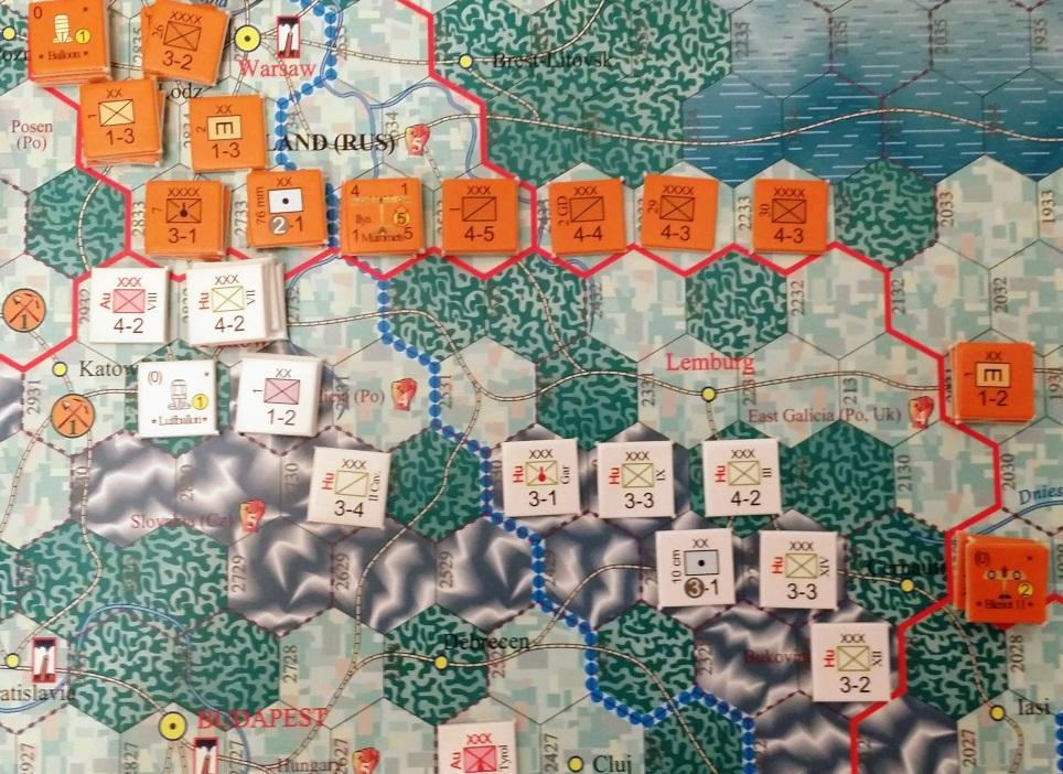 With so much attention on Serbia, the Austrian setup is rather weak in the Carpathians to face the Russians. Now the Russians set up.
