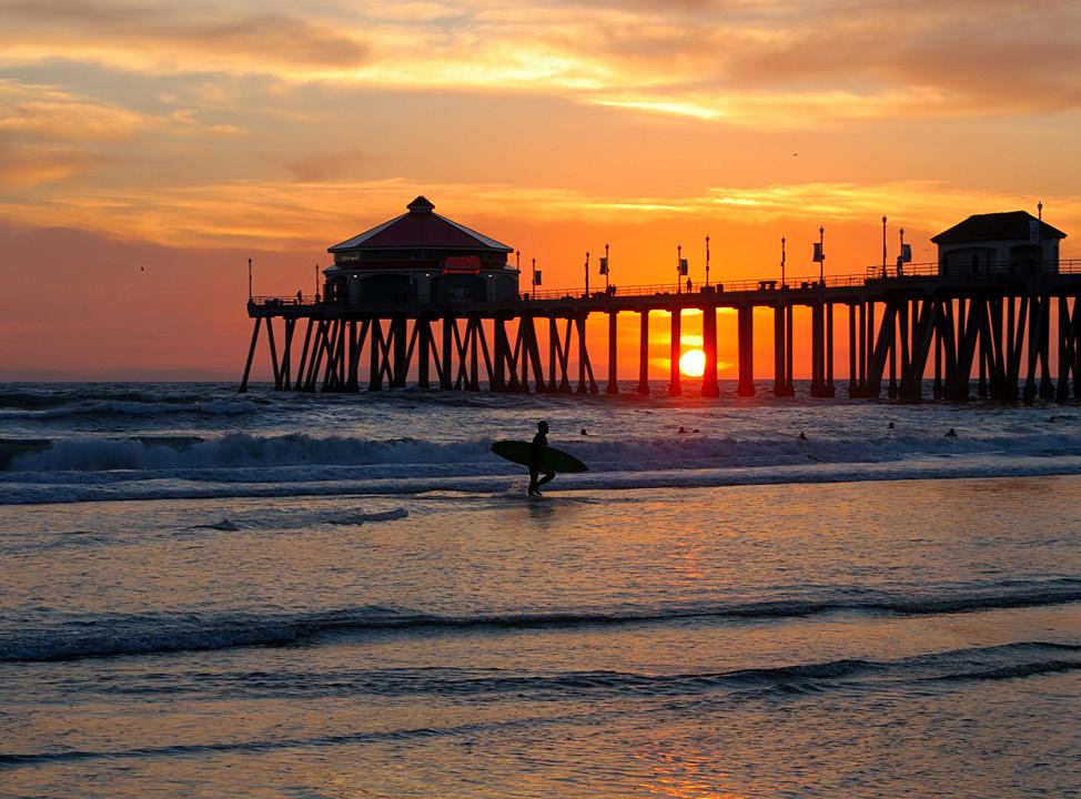 ORANGE COUNTY CA The cities and communities of Orange County offer a range of residential choices, from exclusive homes with breathtaking views of the Pacific Ocean to modest homes in captivating