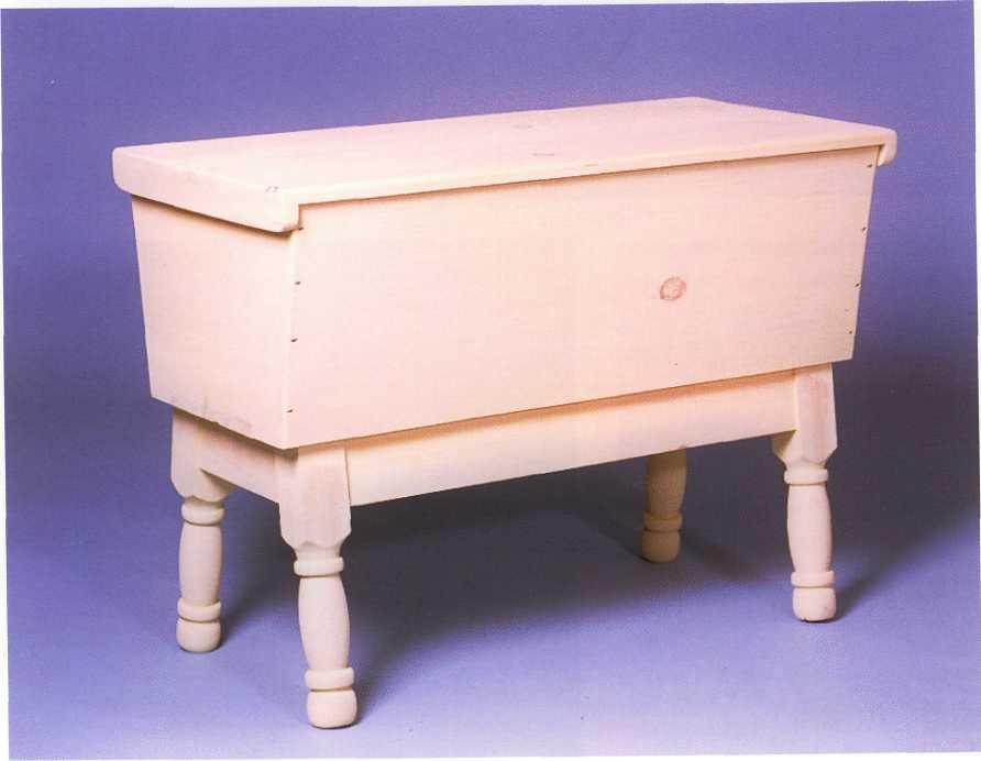 Nineteenth-Century Dough Box T he dough box was a functional piece found in many a country kitchen.