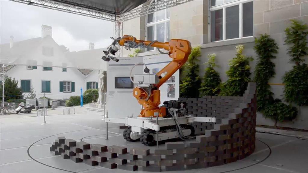 Mobile Robots on Construction Sites The Endless Wall introduced by Gramazio & Kohler (ETH Zürich) in 2011 building an architectural complex endless brick wall direct employment of industrial robots