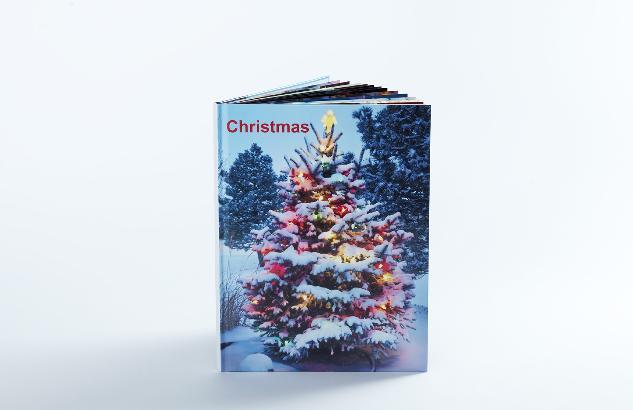 6. Celebrate festive moments The sparkling Christmas tree, the children s excited eyes or