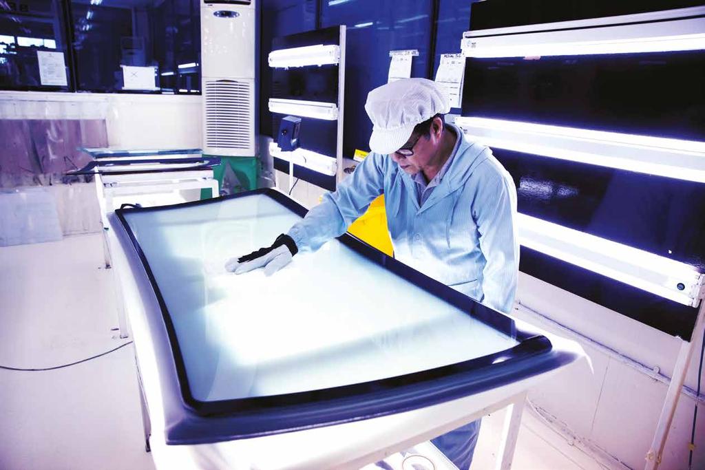GLASS LLC CONSTITUTES THE FOLLOWING SUBSIDIARIES: EMIRATES FLOAT GLASS LLC Emirates Float Glass LLC is the first state-of-the-art integrated float glass facility in the UAE.