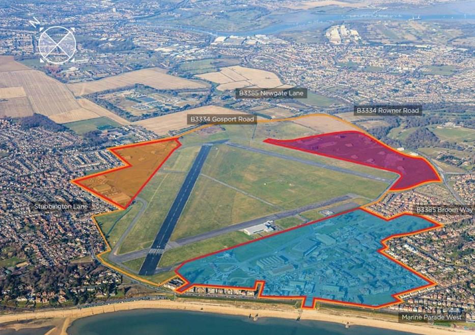 Daedalus Airfield is owned by Fareham Borough Council and operated by Regional and City Airports Management Ltd (RCAM) and is licensed by the CAA.