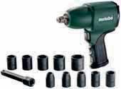Mega Compressors Air Impact Wrenches Compressor Mega 520-200 D Compressor Mega 580-200 D Compressor Mega 650-270 D Air Impact Wrench DSSW 360 Set 1/2" Suction rate 490 l/min 5 l/min 650 l/min