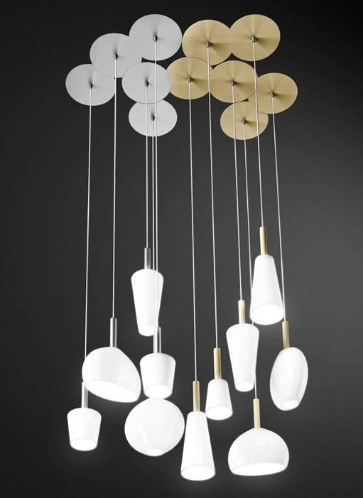 Blow Design by Novell - Perera Estructura hierro / latón Structure iron / brass Pantalla cristal soplado Blow glass shade Lámpara incluida y no reemplazable Lamp included and not replaceable SISTEMA